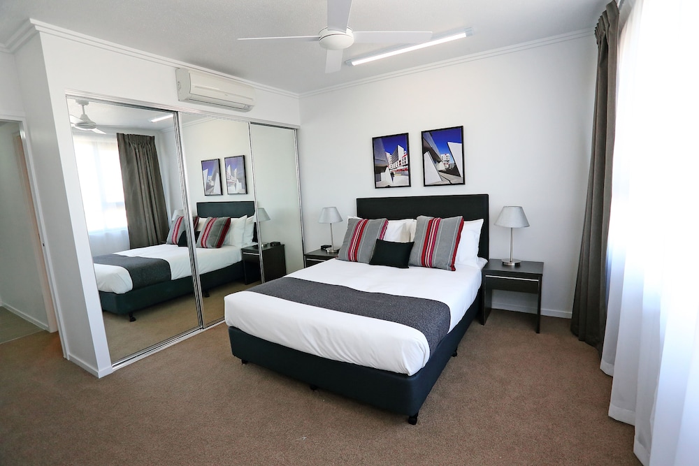 Q Resorts Paddington 12/54