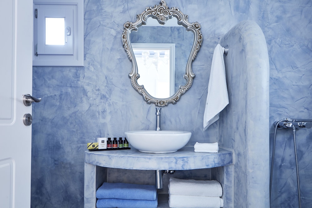 Orabel Suites - Adults Only 46/50