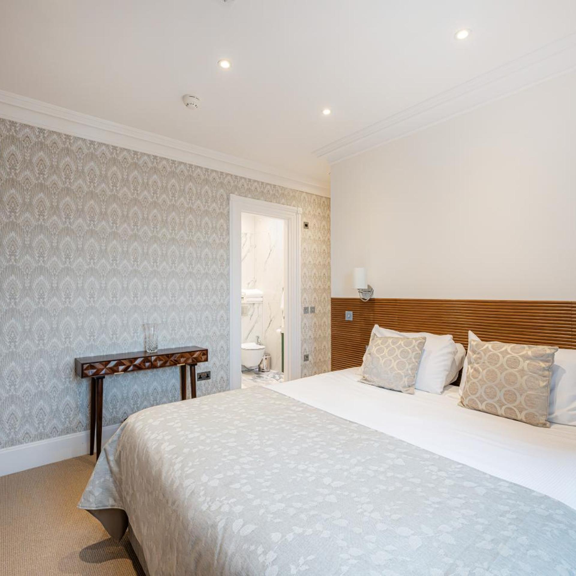 4 Bedrooms, Penthouse, Apartment
