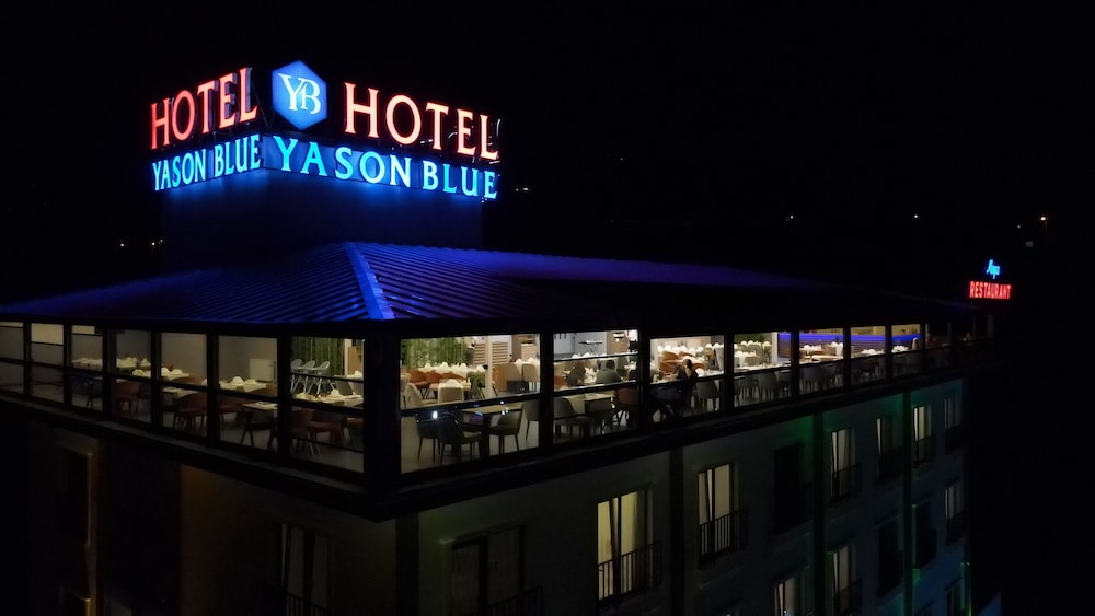 Yason Blue Hotel 3/22