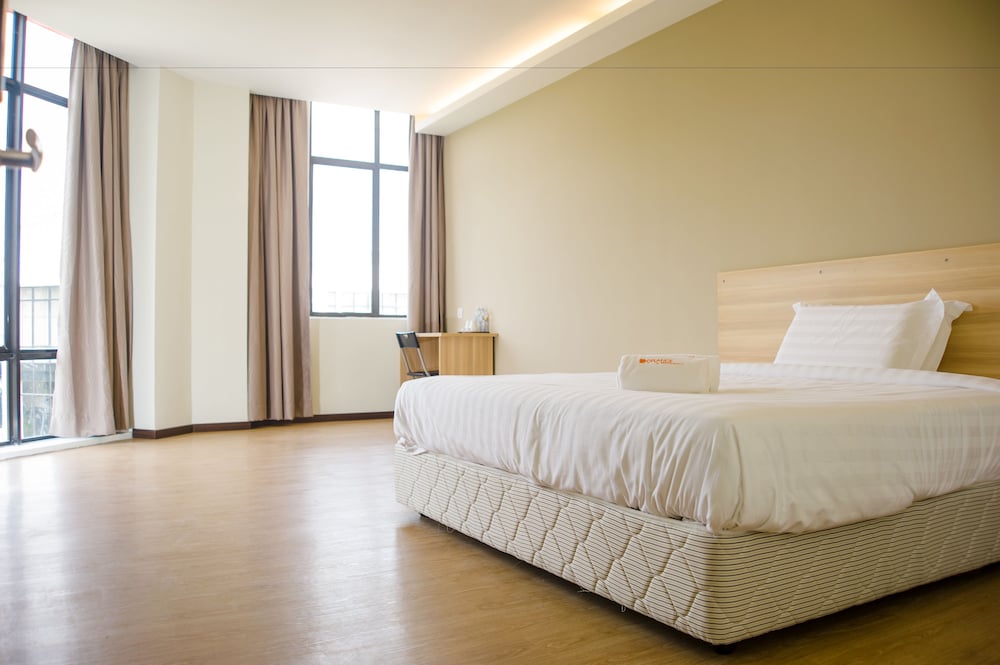 Orange Hotel Sungai Buloh 22/37