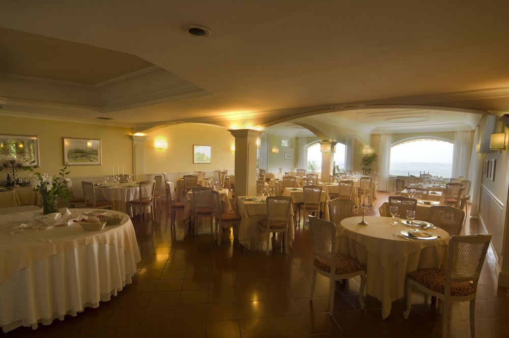 Hotel Monteconero 36/50