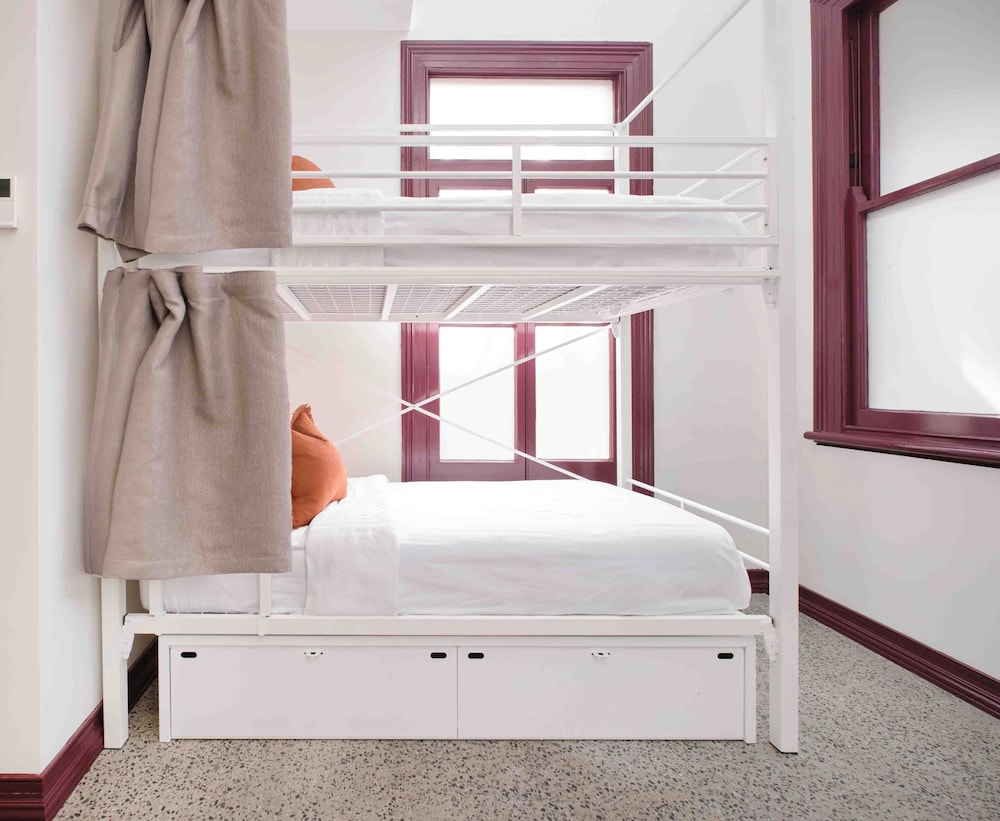 Alfred Park Accommodation 41/45