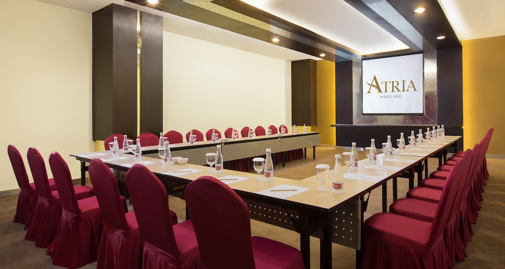 Atria Hotel Magelang 35/45