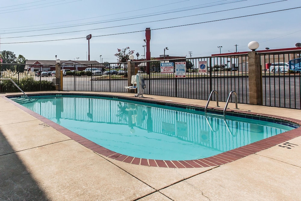 Comfort Inn & Suites Hamilton Place photo5