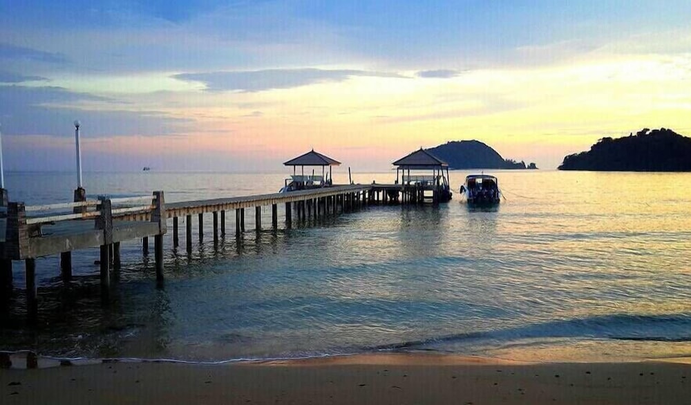 MAKATHANEE RESORT 46/63