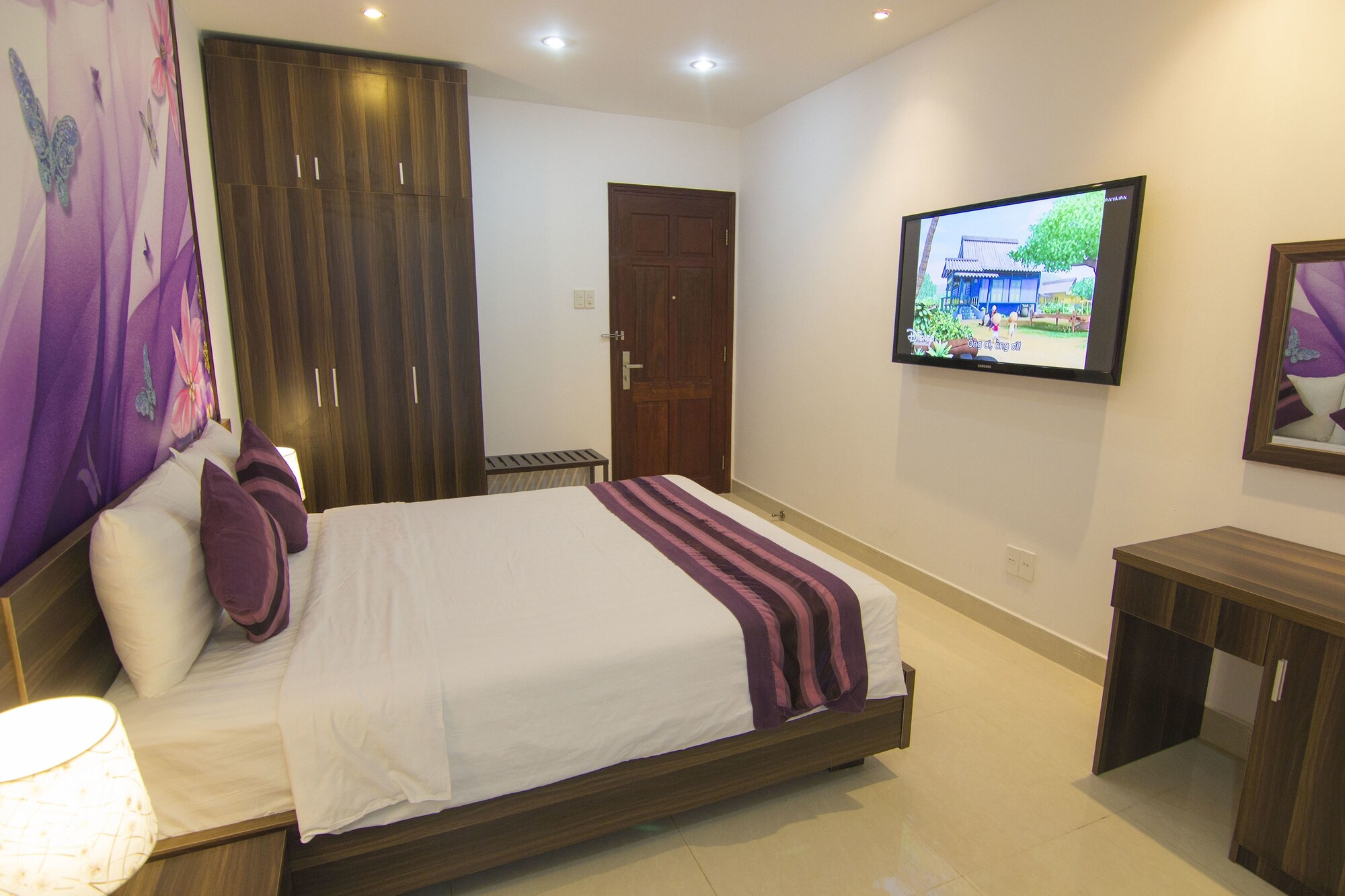 STANDARD, DOUBLE BED