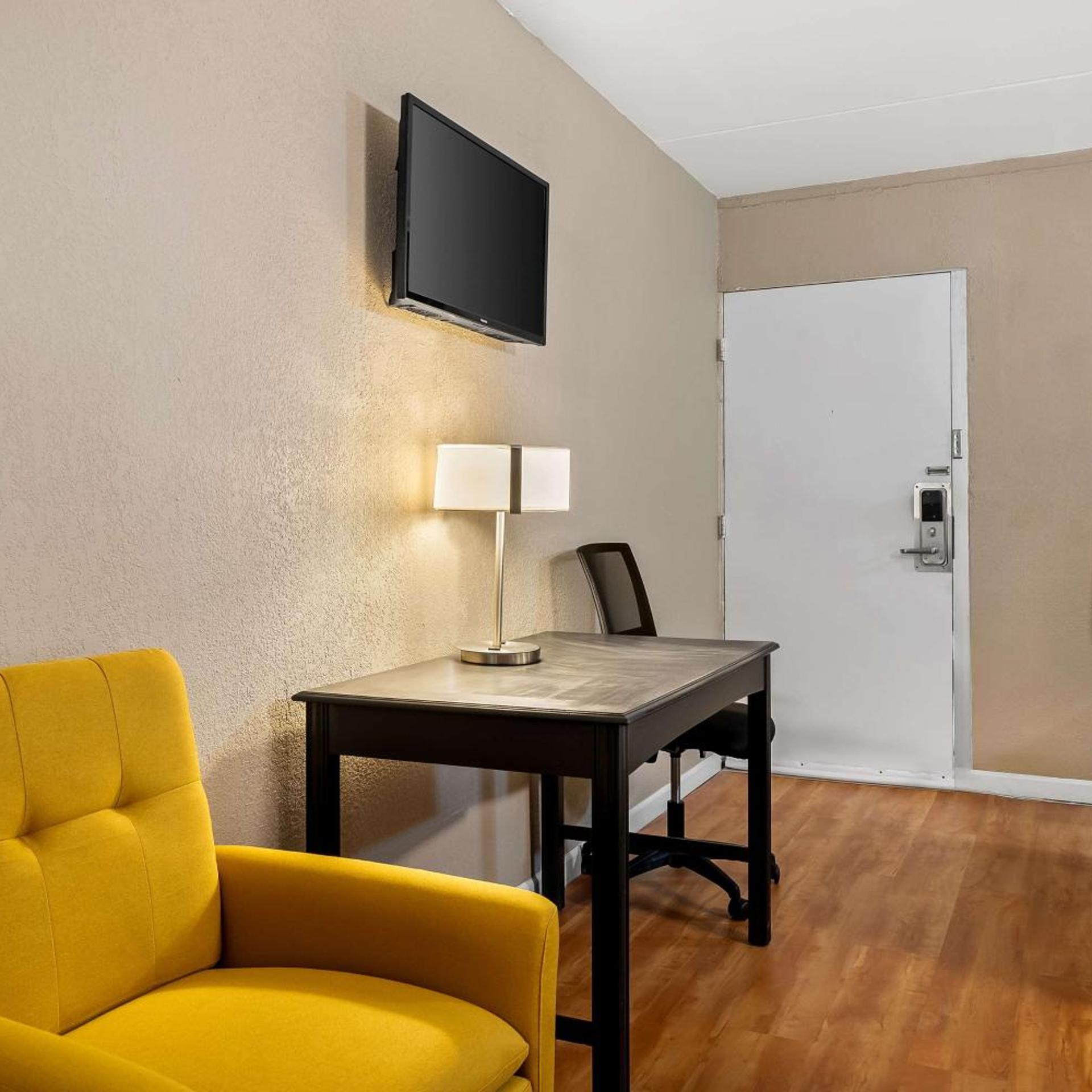 Signature Inn Danville 16/26