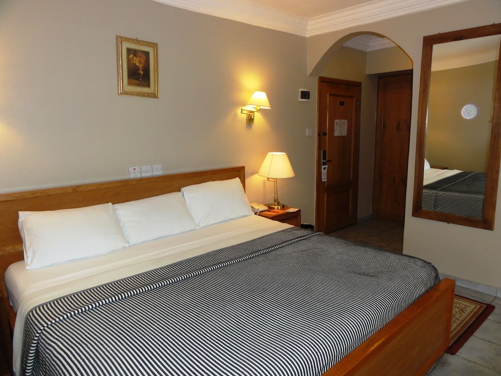 Welcome Centre Hotels 13/50