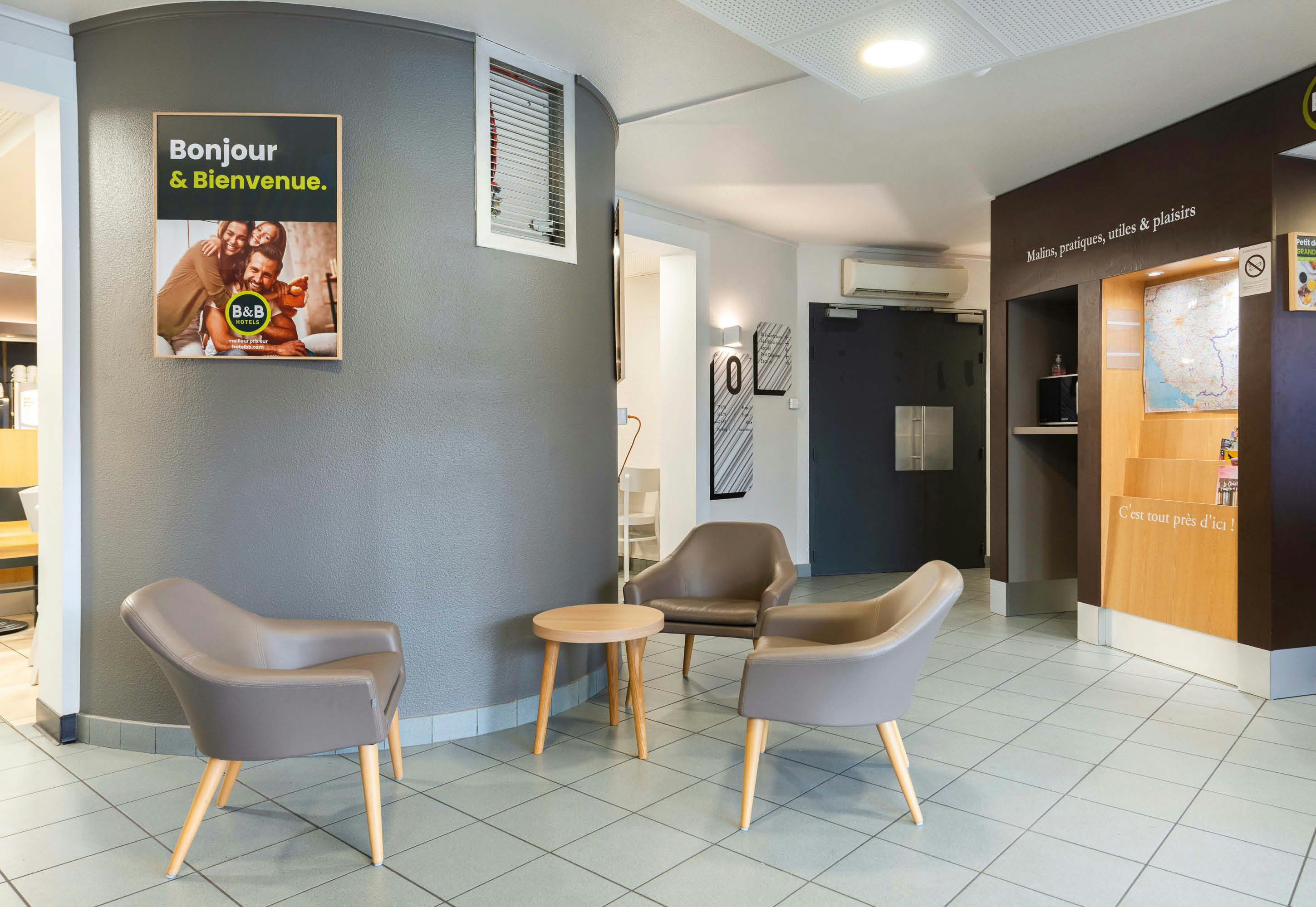B&B Hotel Cholet Sud 8/16