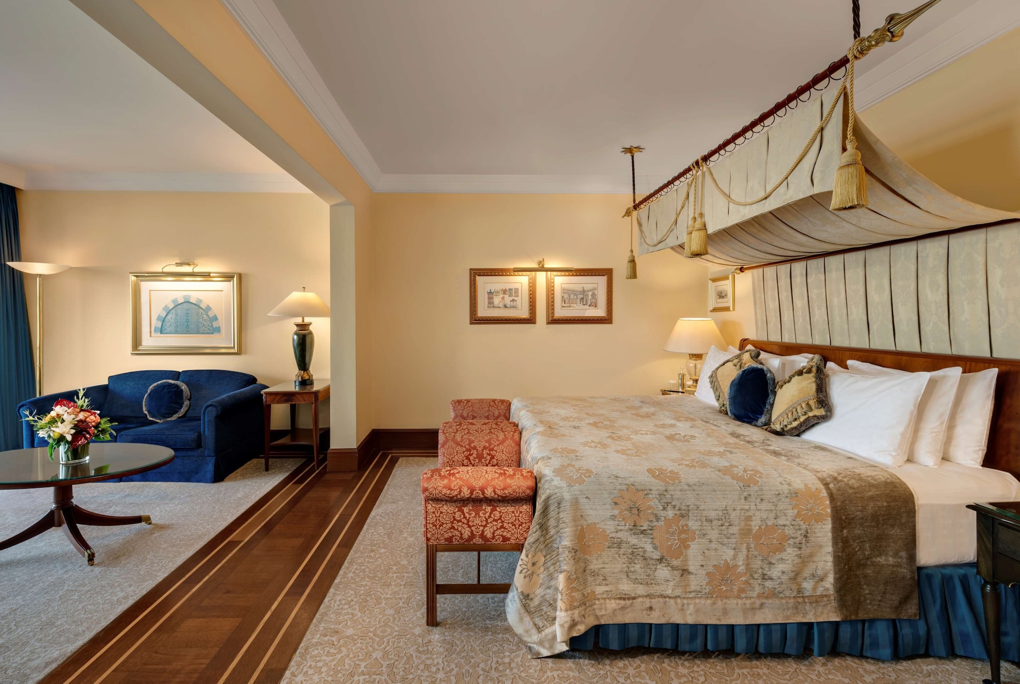 CIRAGAN, DELUXE, KING BED, BOSPHORUS VIEW