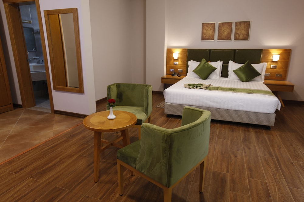 Sabon Hotel 14/39