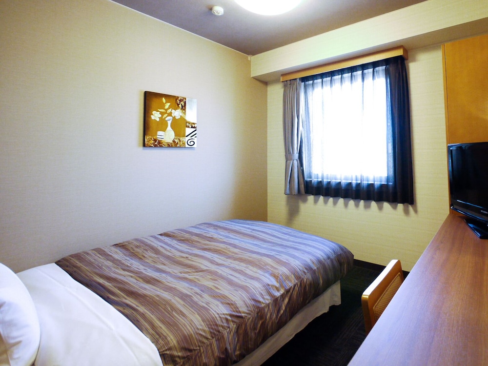 Hotel Route-Inn Tajimi Inter 12/44