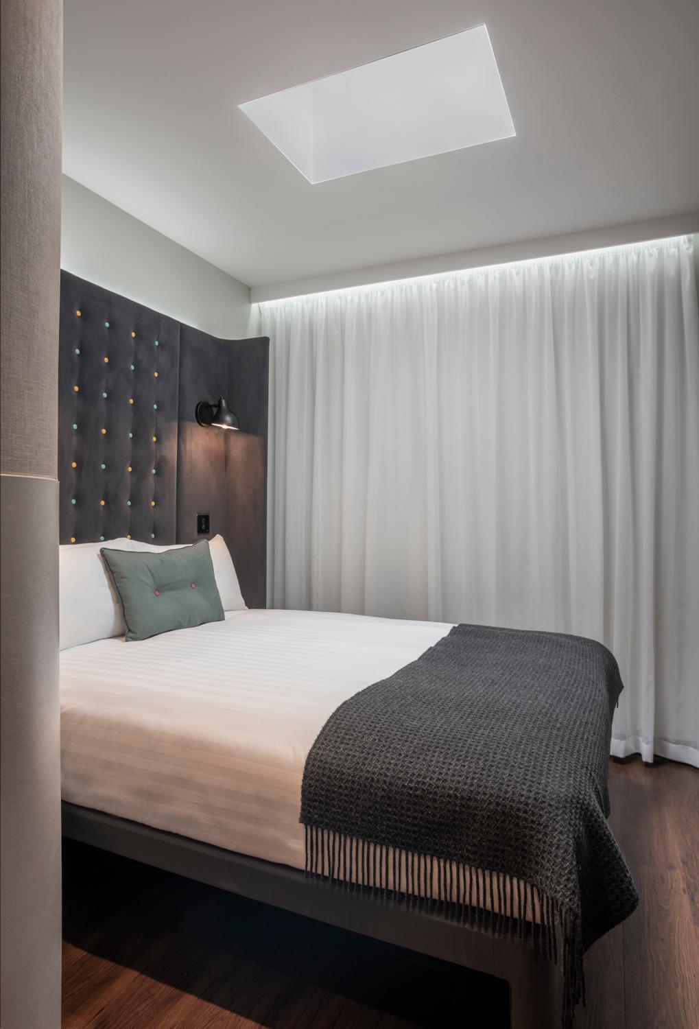 Sky, Double Bed