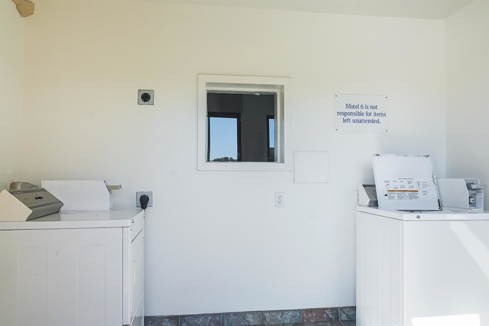 Motel6 Russellville, AR 32/49