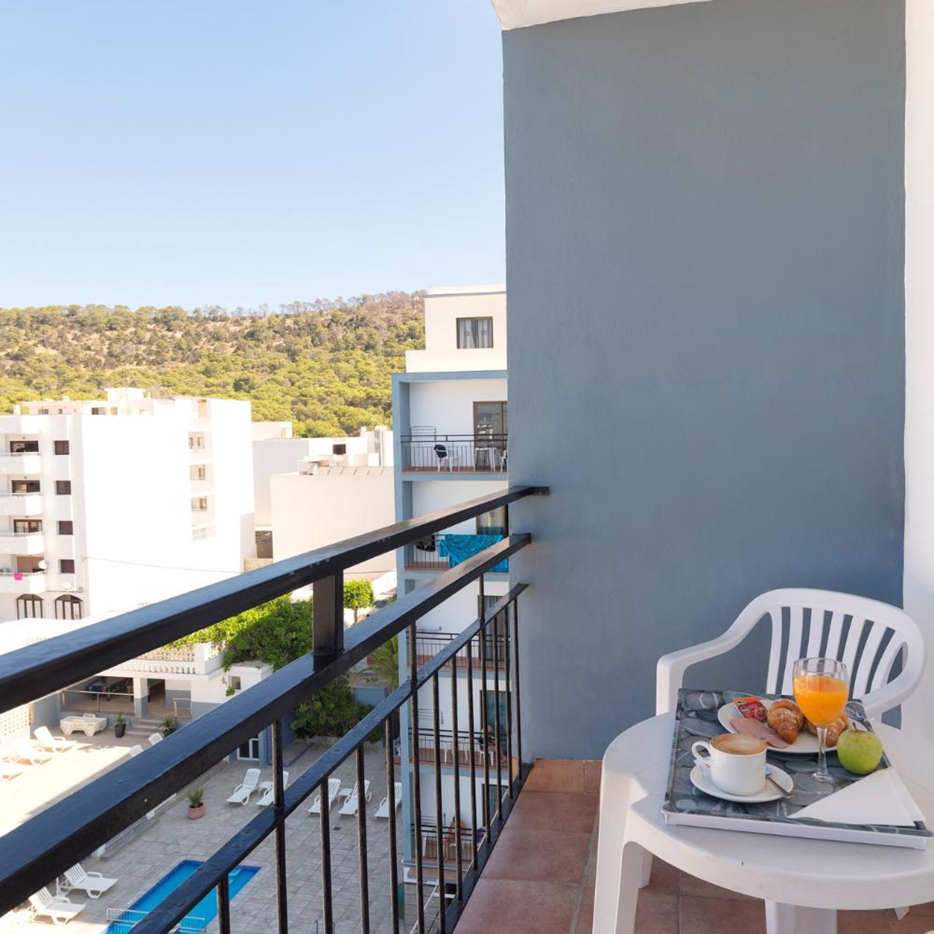 Hotel Brisa Ibiza 47/52