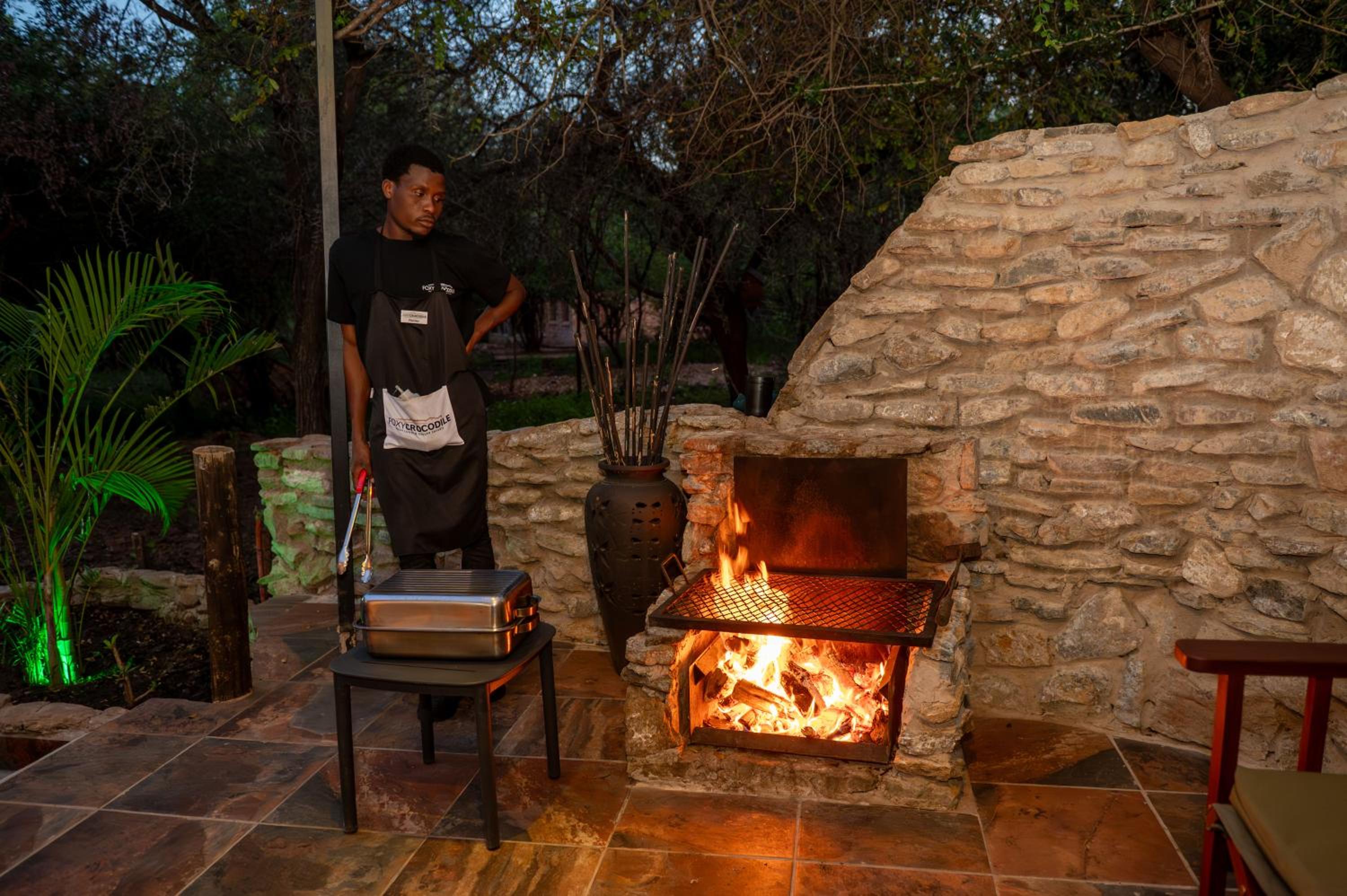 Foxy Crocodile Bush Retreat & Kruger Safaris 2/43
