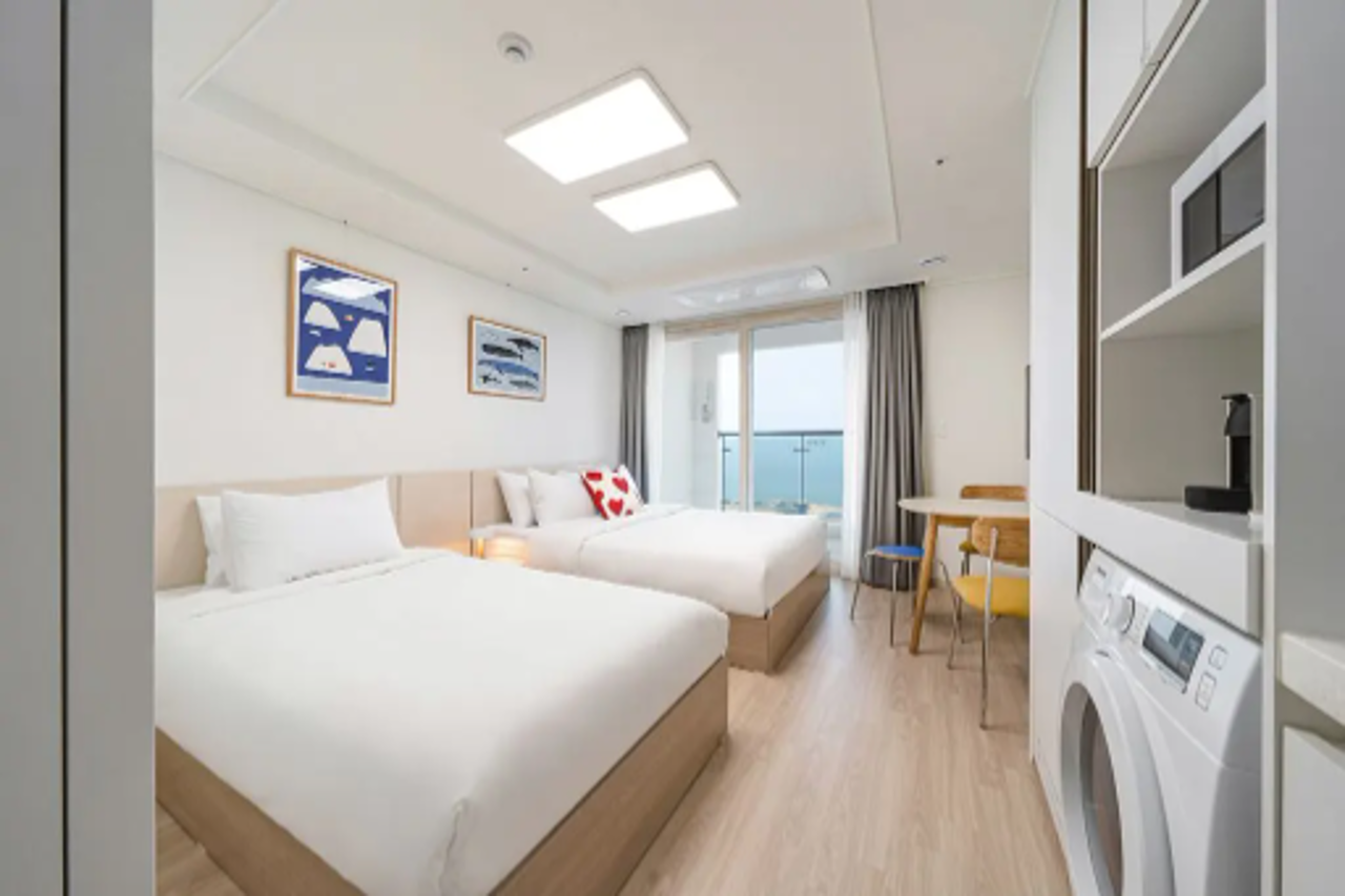 Urbanstay Sokcho Deungdae Beach 5/15