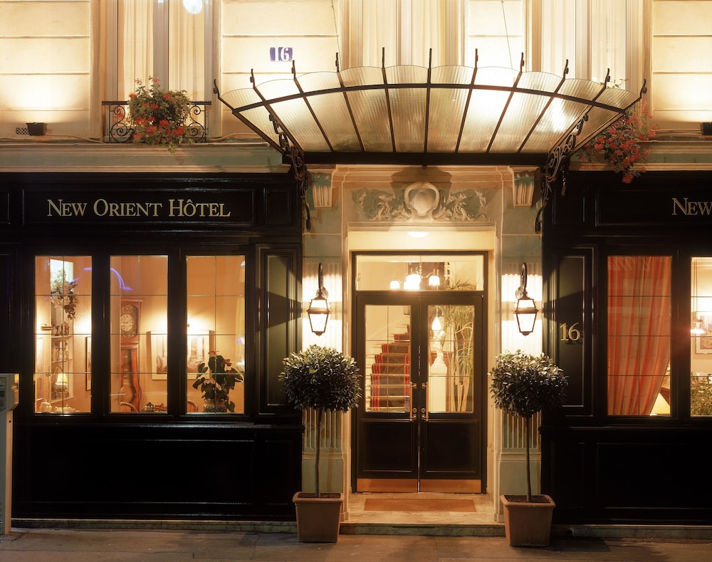 New Orient Hotel 4/52