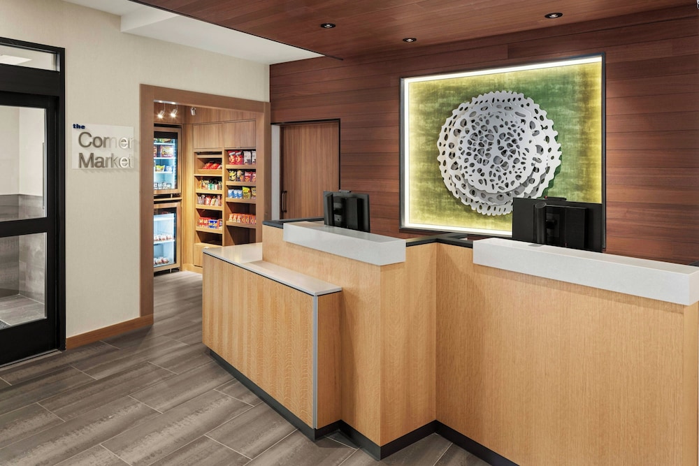 Fairfield Inn & Suites by Marriott Cedar Rapids North 5/52