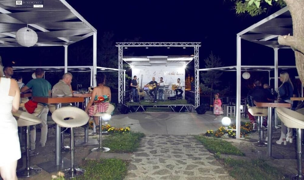 HOTEL KRISTAL KORCE 36/55