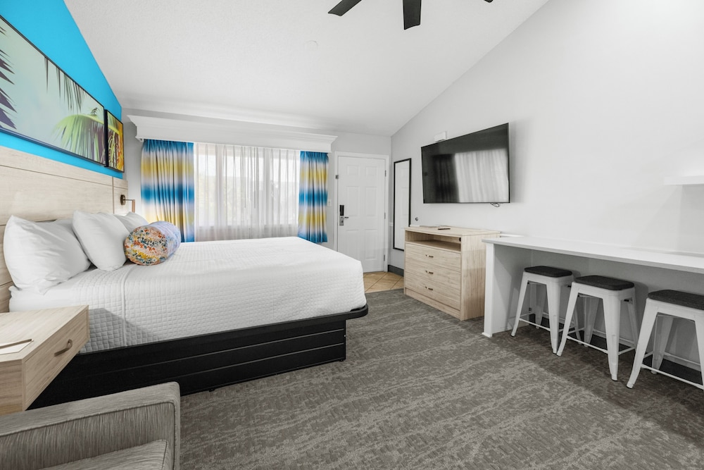 Grand Palms Resort 16/58