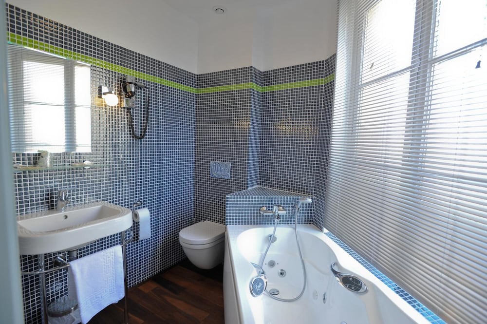 Hotel Le Rayon Vert 43/48