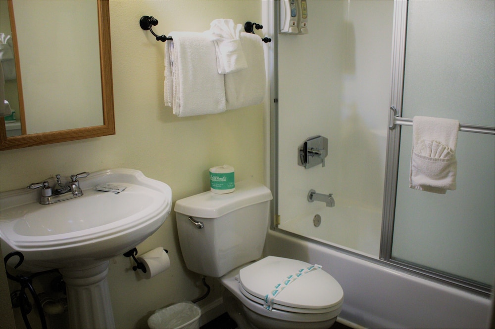 Standard, Queen Bed, Fireside Lodge 3/4