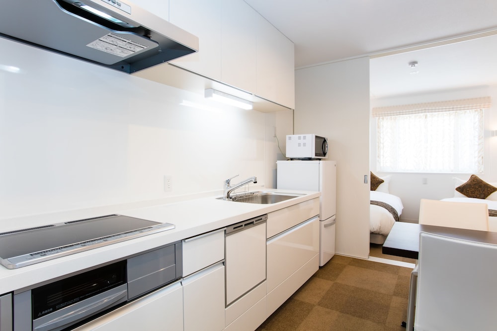Bliss Lodging 24/44