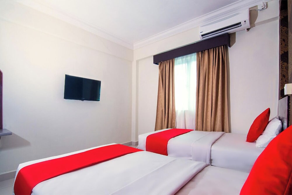 OYO 528 Andaman Sea Hotel 20/41