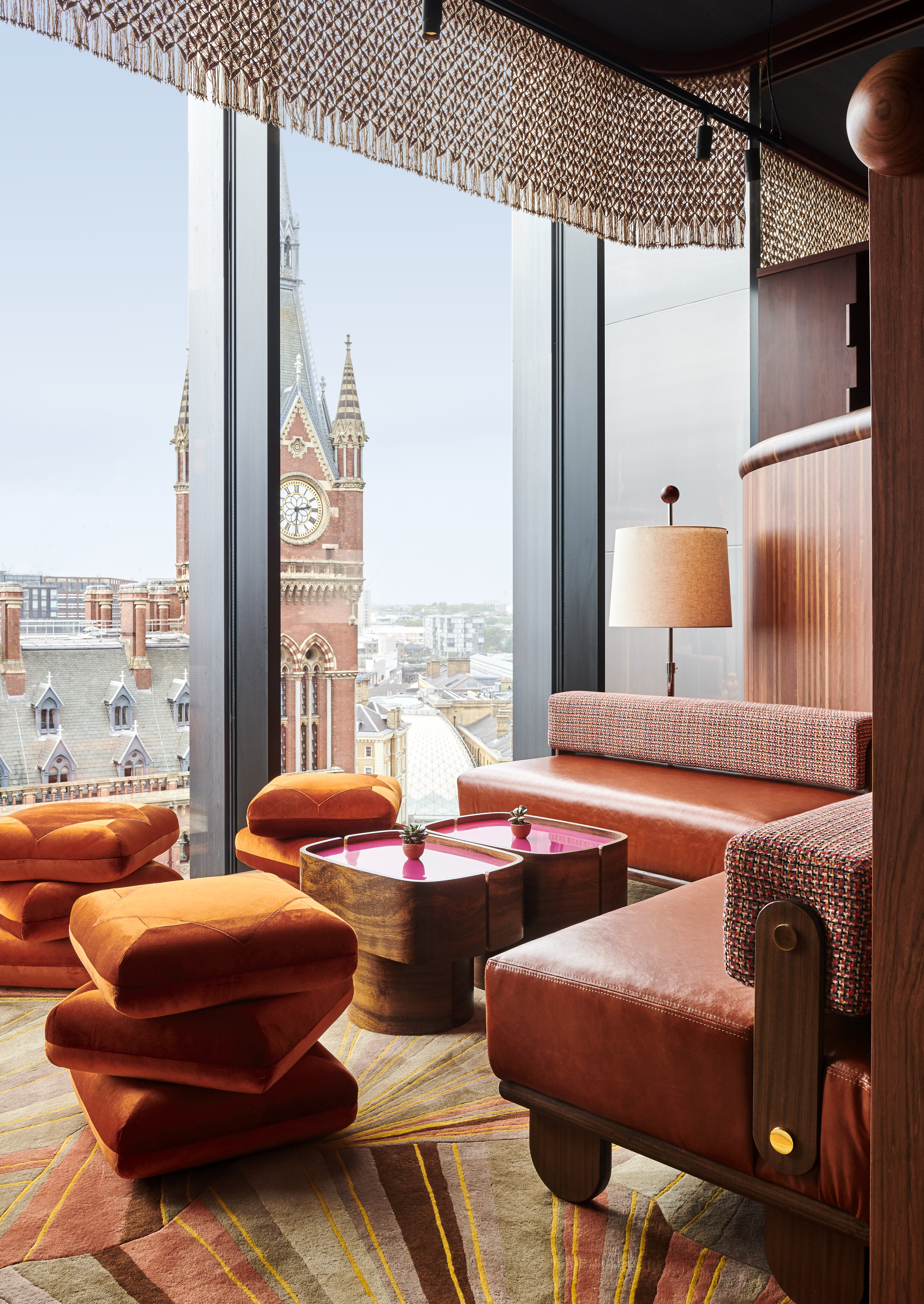 The Standard London 39/55