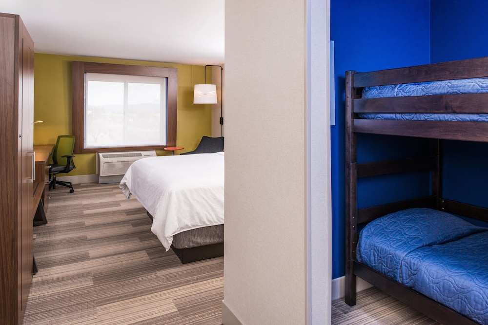 Holiday Inn Express Sierra Vista 22/76