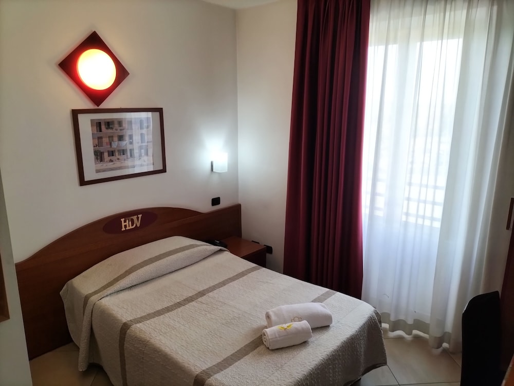 Hotel Della Volta 6/17