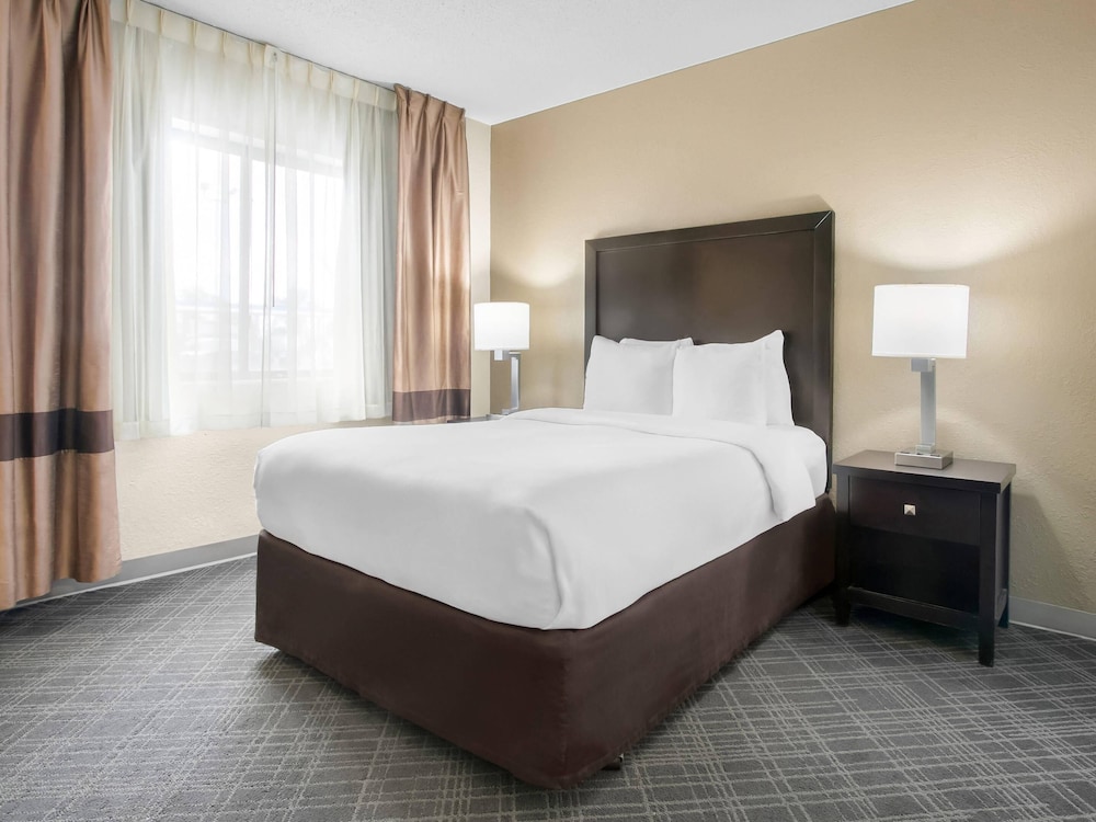 Standard, Double Bed, Accessible