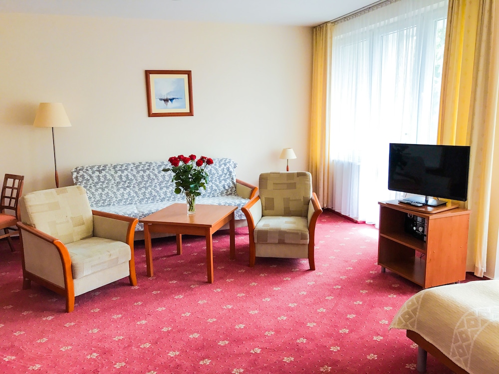 Fwp Albatros Medical Spa 15/27