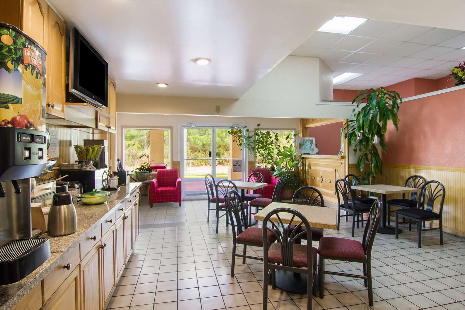 Americas Best Value Inn Darien 31/38