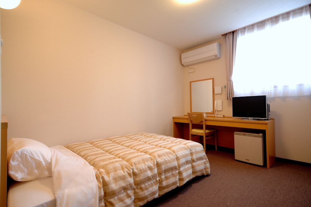 Hotel Pony Onsen 6/16