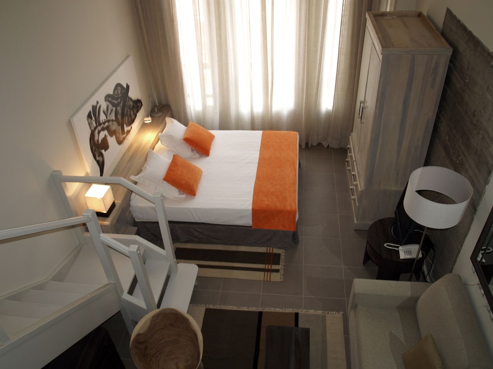 ECO ALCALA SUITES 43/43