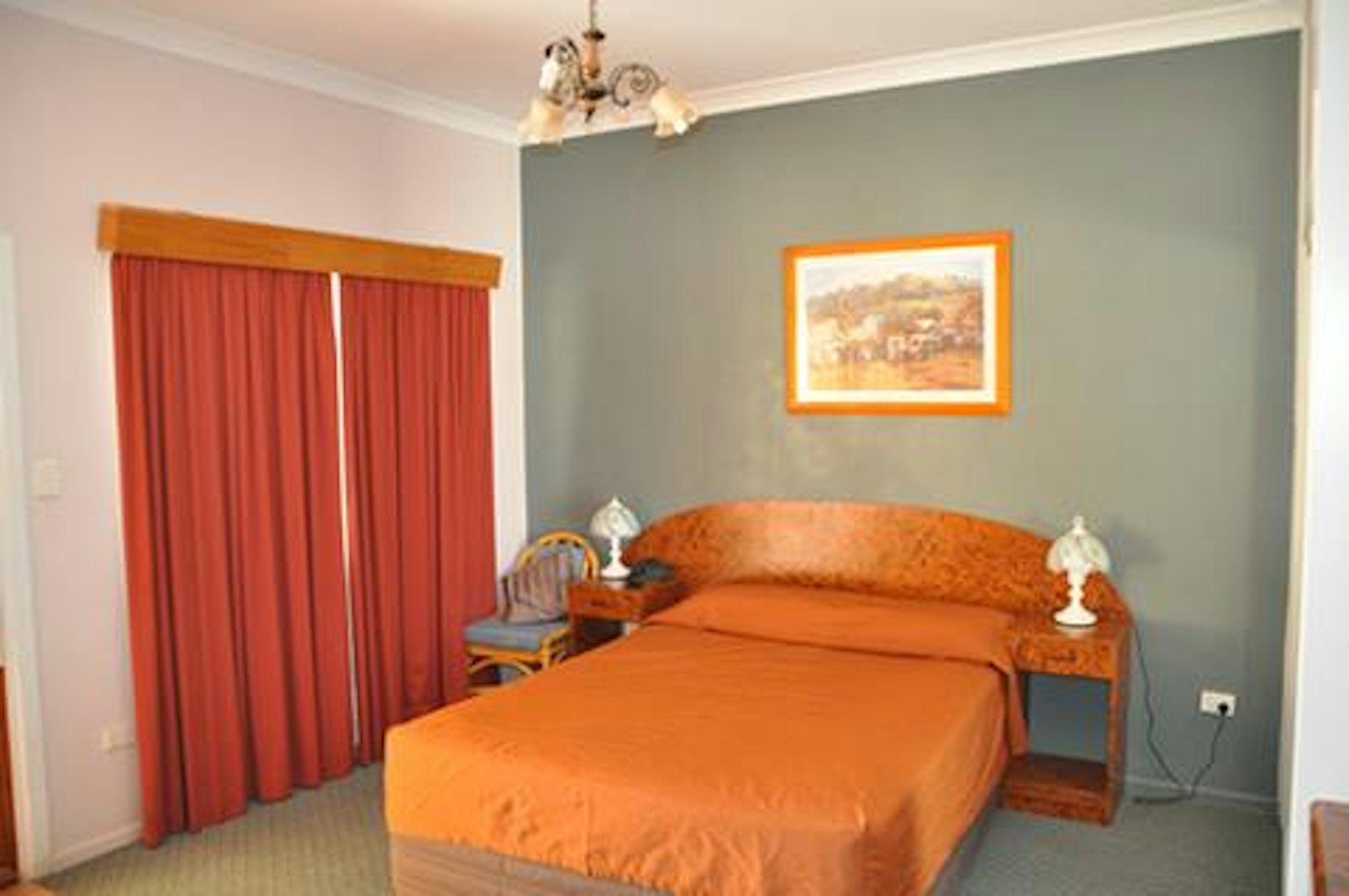 Townview Motel 1/3