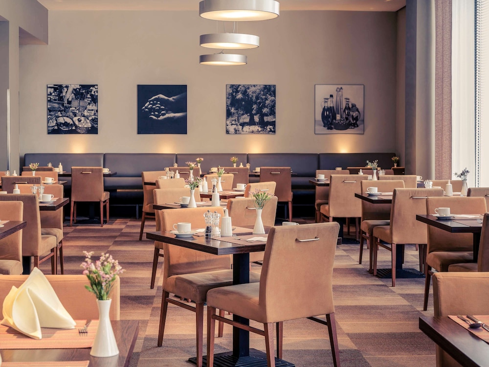 Mercure Hamburg Mitte 52/76