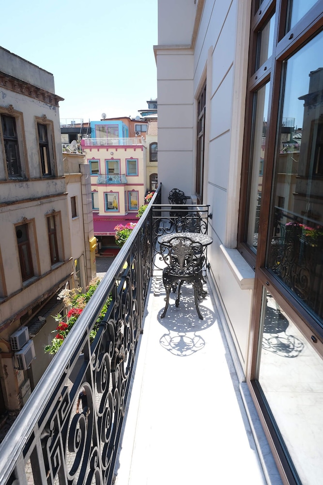 Ortakoy Hotel 6/43
