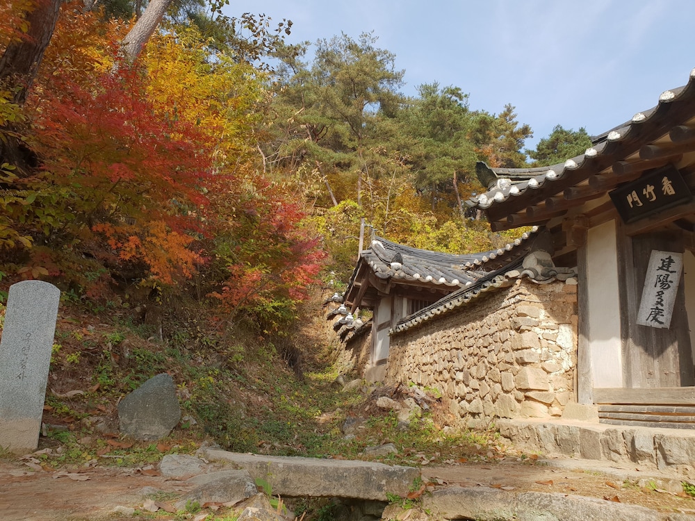 Okyeon Pavilion 42/50