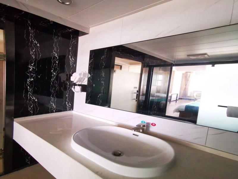 Greentree Inn Luoyang West Zhongzhou Road Business 42/44