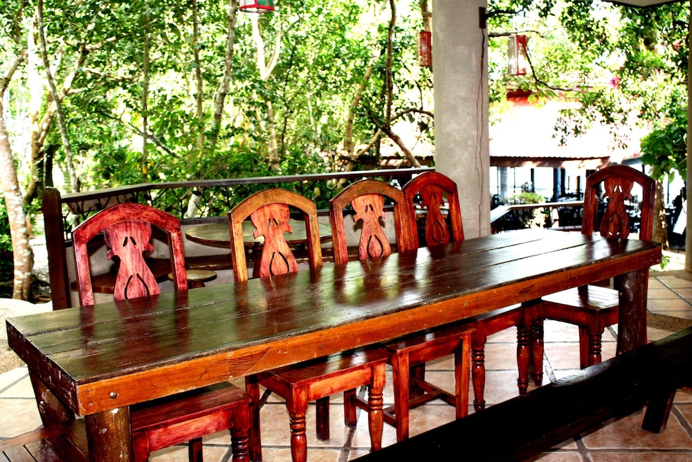 Bohol Bee Farm 57/75