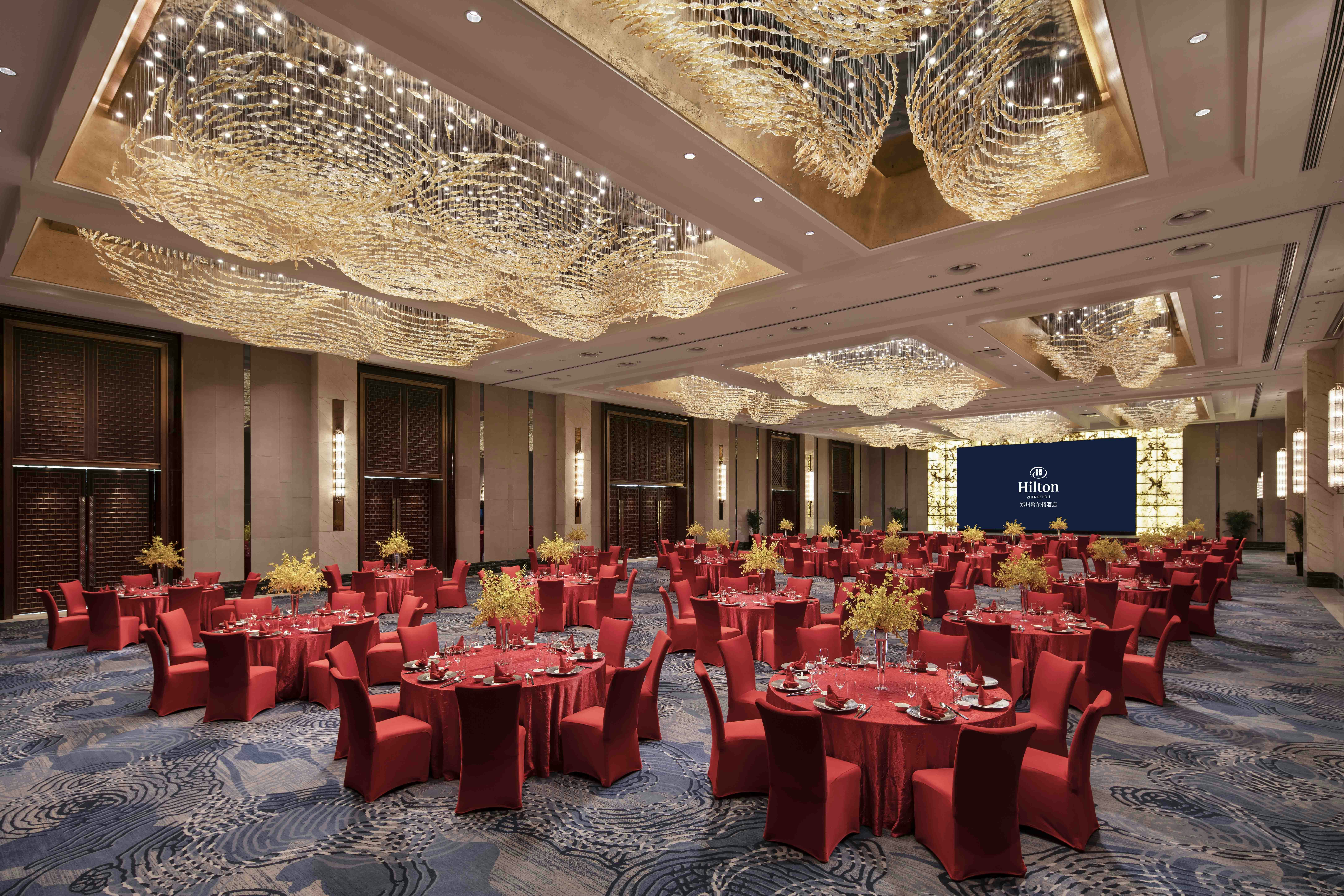 Hilton Zhengzhou 67/75