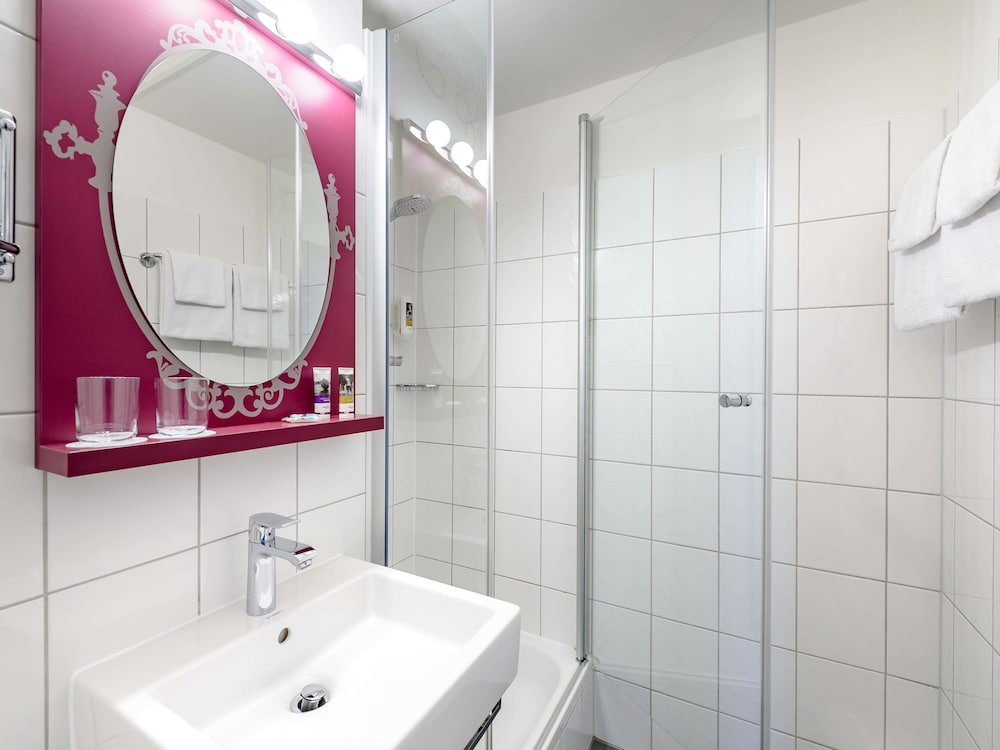Mercure Hotel Munich Olympiapark 17/74