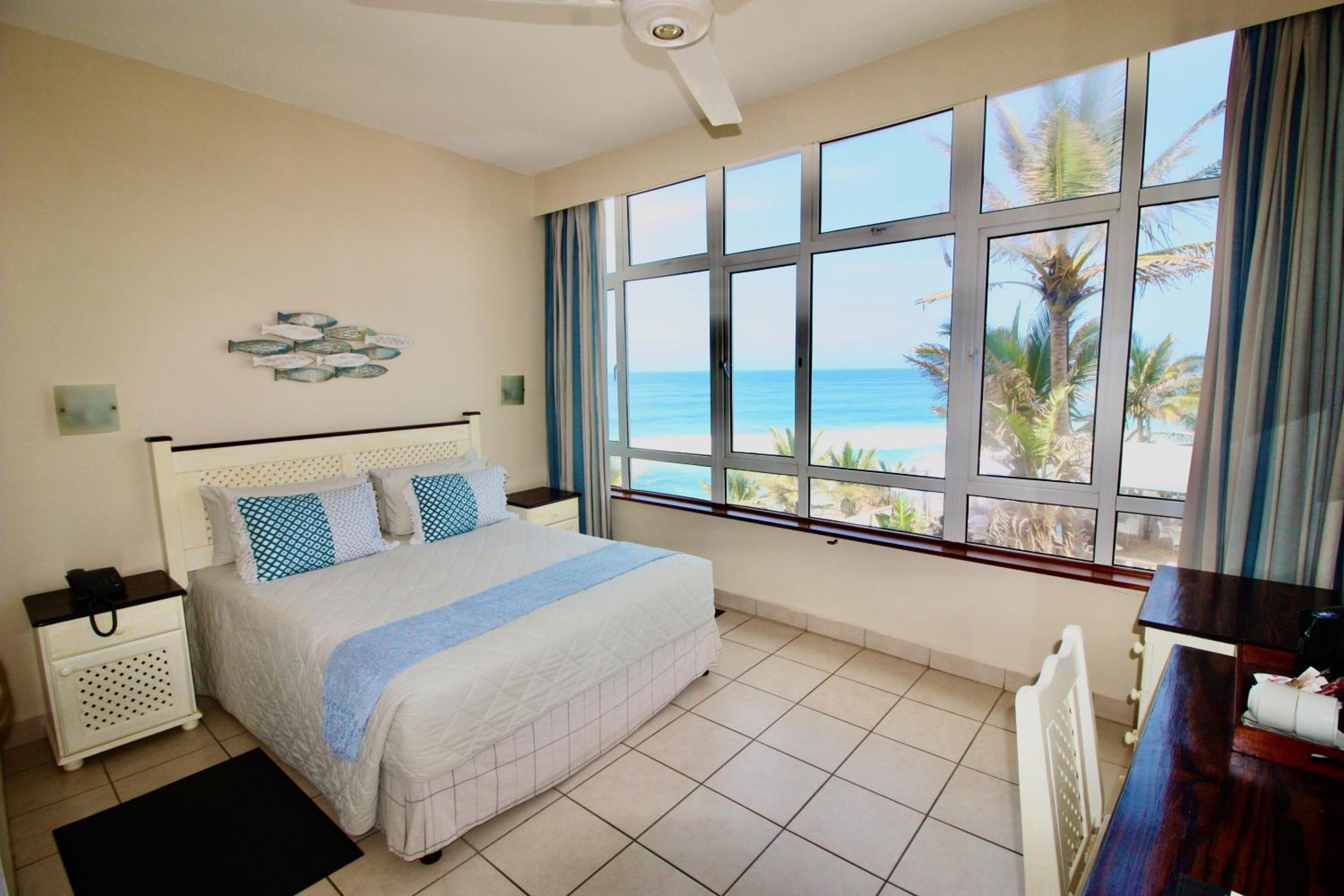 Salt Rock Hotel 9/40