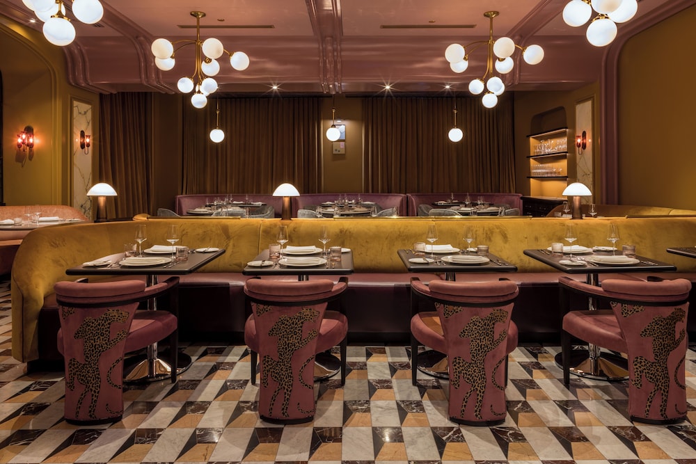 Four Seasons Hotel Atlanta 62/73