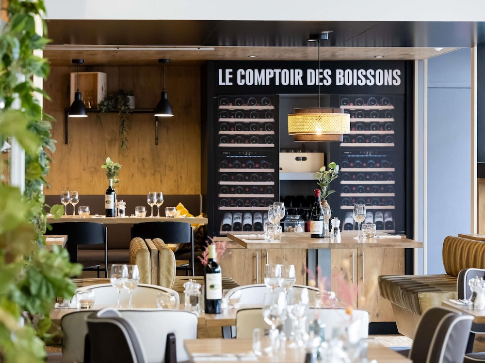 Ibis Bordeaux Centre Meriadeck 5/70