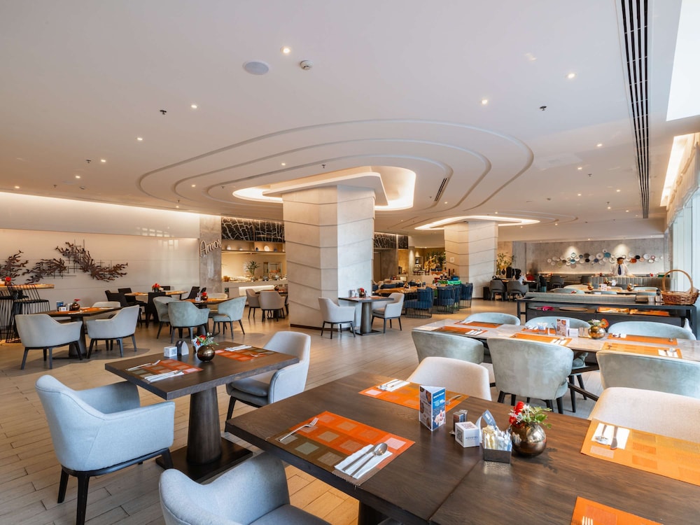 Novotel Phuket City Phokeethra 52/66